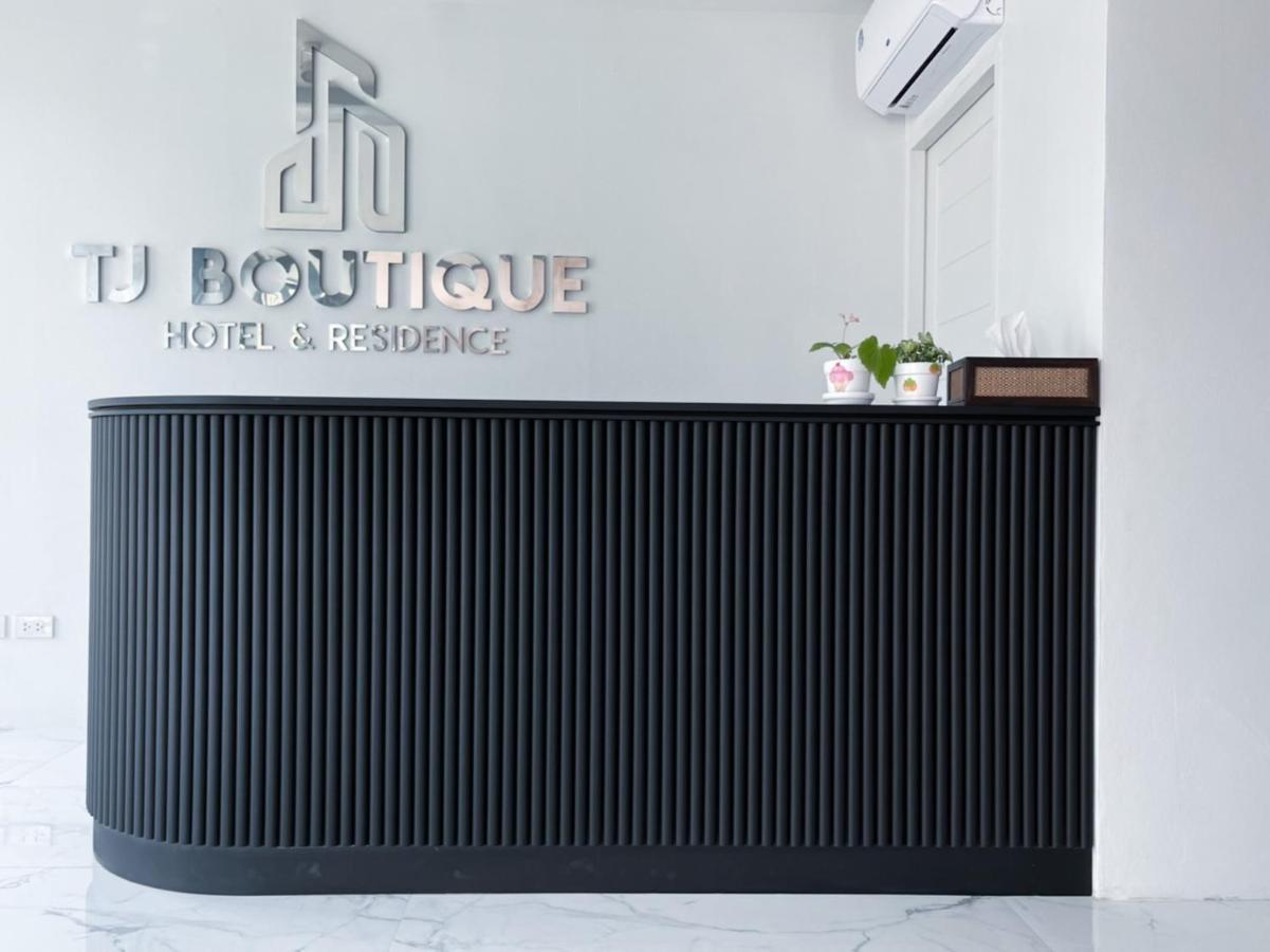 Tj Boutique Hotel Утхайтхани Экстерьер фото