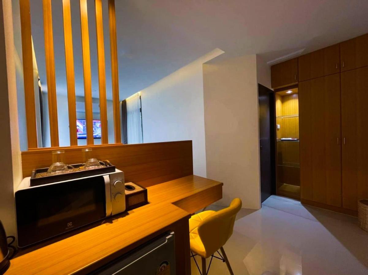 Tj Boutique Hotel Утхайтхани Экстерьер фото